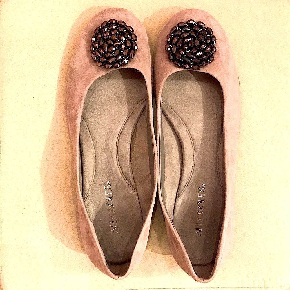 AÉROSOLES  GREY SUEDE SHOES